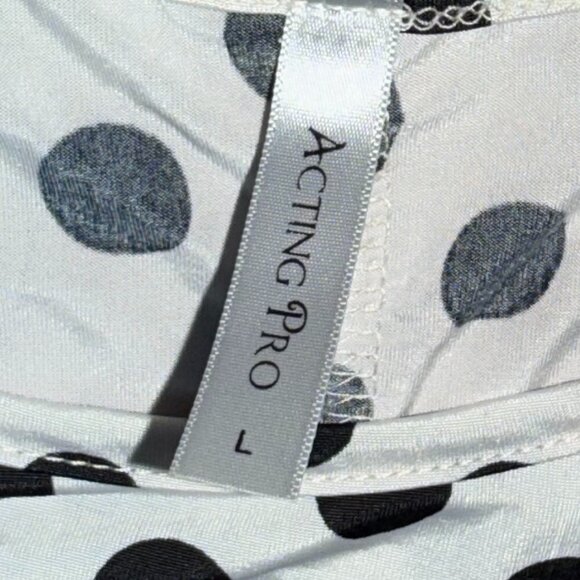 Polka Dot Cold Shoulder Women's Top Size Large Acting Pro - Picture 9 of 9